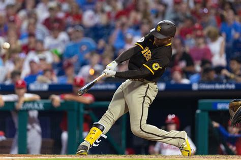 San Diego Padres at Philadelphia Phillies odds, picks and .